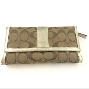 Coach Womens  Wallet